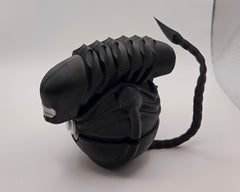 Xenomorph Pokeball - 3D Printed Sci-Fi Horror Collectible Desk Decor 3