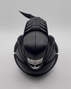 Xenomorph Pokeball - 3D Printed Sci-Fi Horror Collectible Desk Decor 2