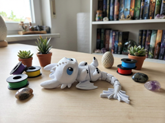 Mini Flexi Lightfury Figurine, Articulated Fidget Dragon 4