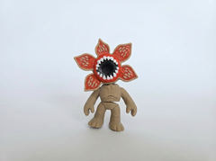 Flexi Demogorgon Figure - Articulated Stranger Things Desk Toy 3