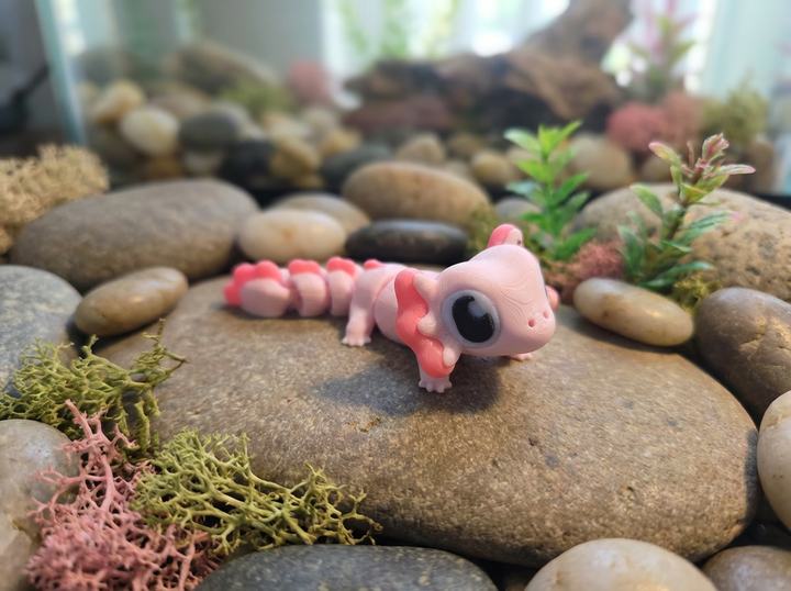 Articulated Flexi Axolotl - Pink Miniature Fidget Desk Toy