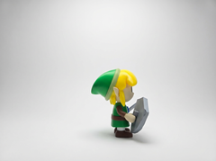 Link Figurine - Legend of Zelda Chibi Statue - 3D Printed Gamer Gift 4